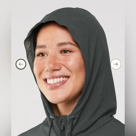 Vuori Women’s Outdoor Trainer Javket in mauve! - Picture 6 of 9